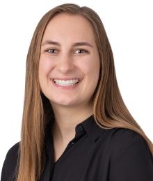 Photo portrait of Abigail Hansen of Mahoney | CPAs and Advisors.