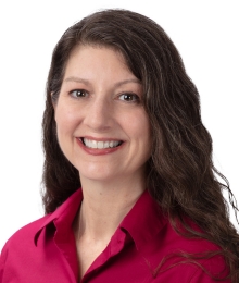 Photo portrait of Amy Siegel of Mahoney | CPAs and Advisors.