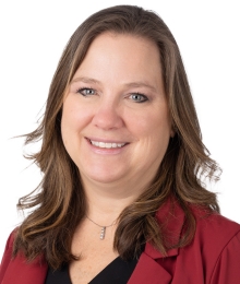 Photo portrait of Tina Morin of Mahoney | CPAs and Advisors.